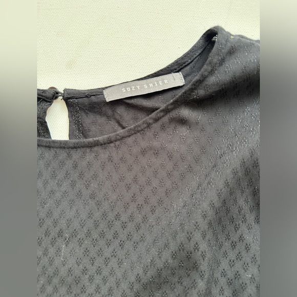 Suzy Shier - Long Sleeve Blouse - Black Pattern - Lightweight - Size: Large - Picture 3 of 9